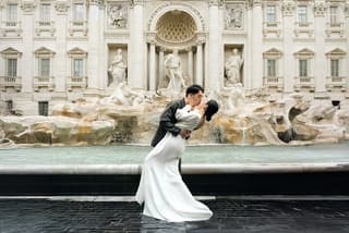Rome: Early Morning Trevi Fountain Photoshoot & Iconic Landmarks